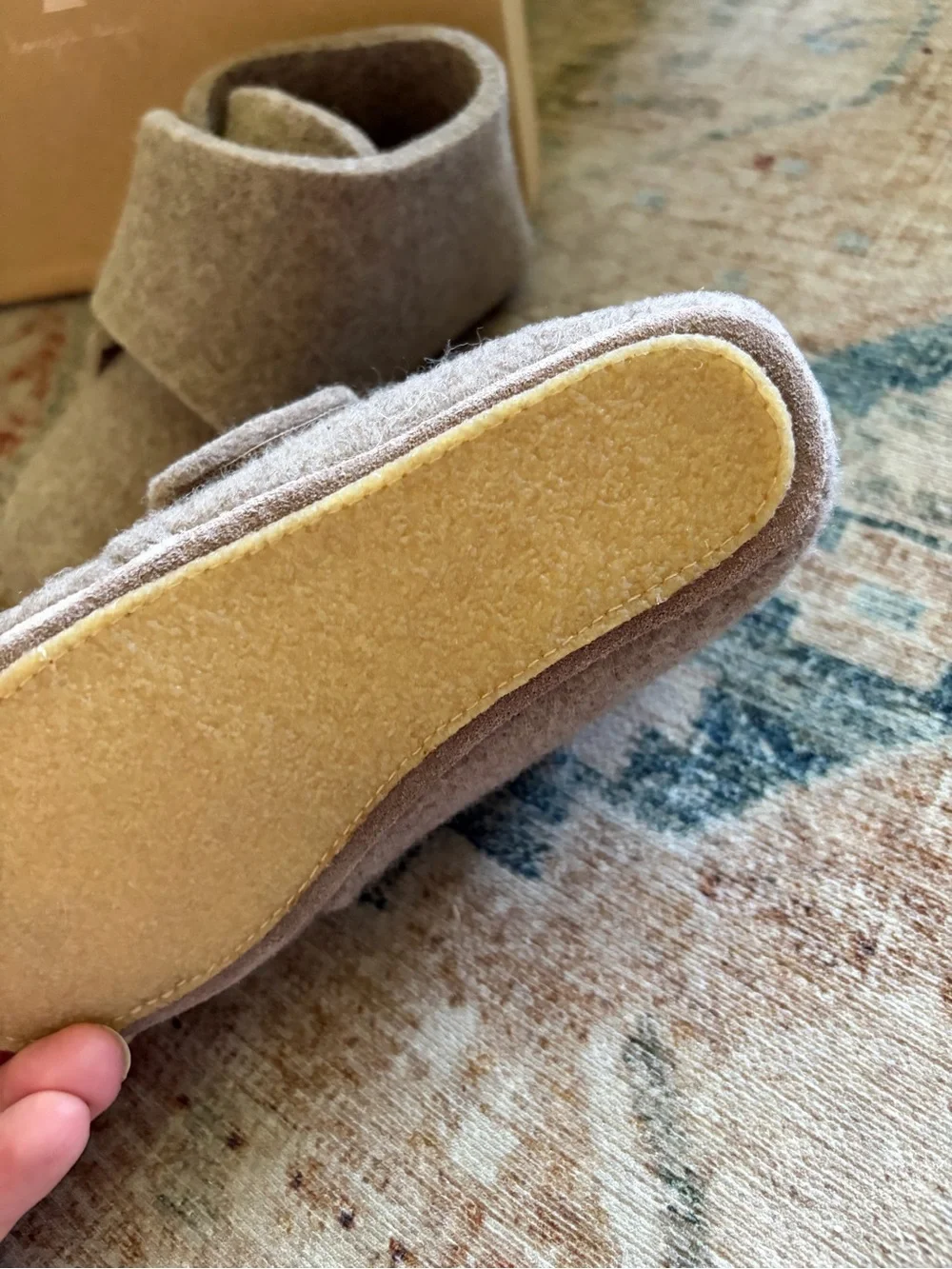 NIB Konges Sløjd Slippers Mamour Felt Footies 'Camel' $65 Euro 27, US 10.5